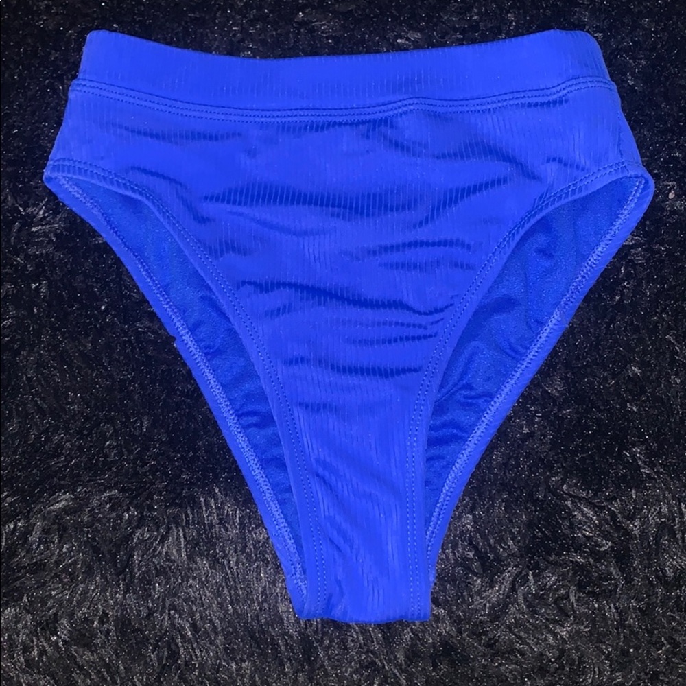 BRANDNEW NEVER WORN bikini bottoms